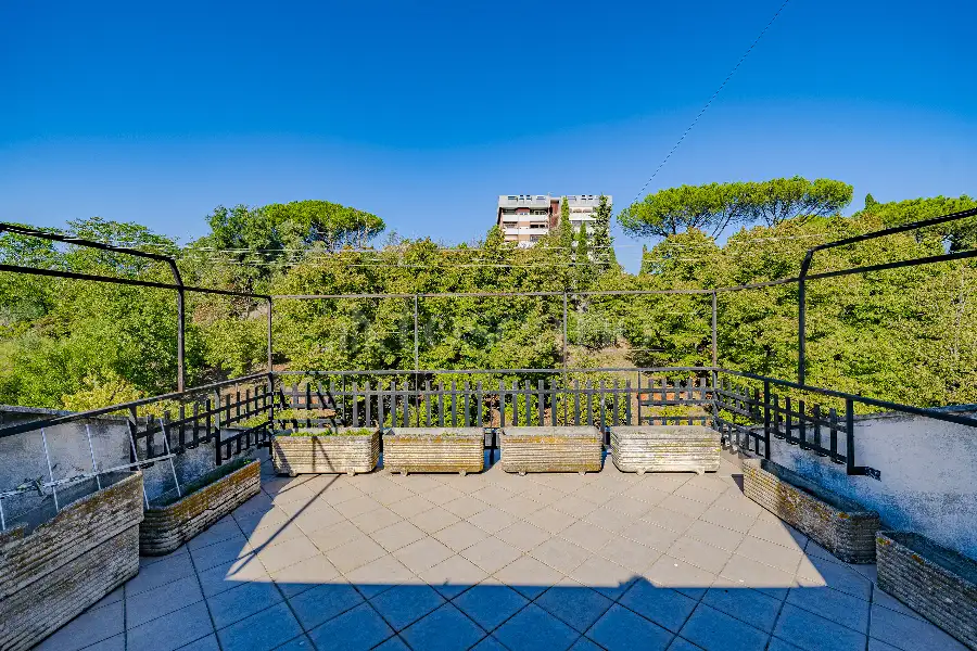 Casa in vendita di 220 mq a €799.000 (rif. 35/2026)