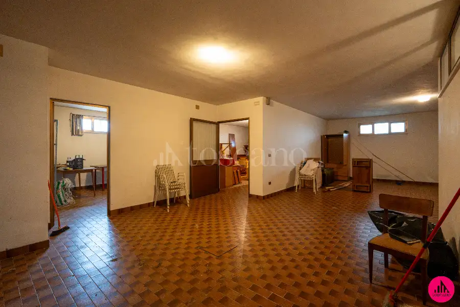 Villino a Schiera in vendita di 175 mq a €189.000 (rif. 180/2026)