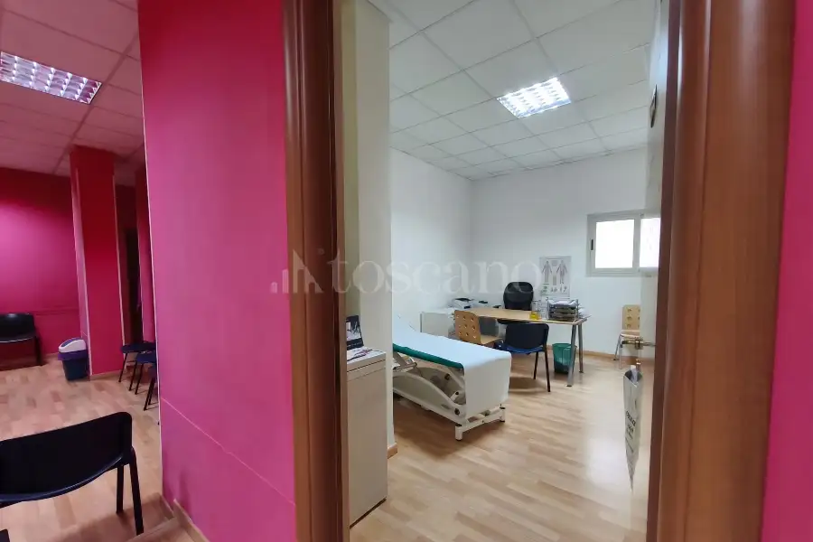 Ufficio in vendita di 272 mq a €340.000 (rif. 24/2026)