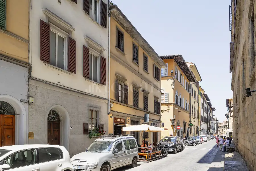 Casa in vendita di 110 mq a €890.000 (rif. 27/2025)