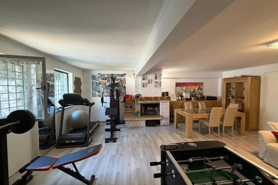 Villino a Schiera in vendita di 200 mq a €599.000 (rif. 45/2026)