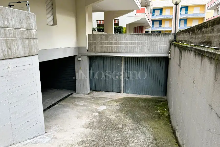 Box in vendita di 15 mq a €16.000 (rif. 60/2026)