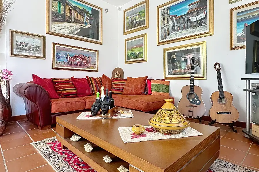 Villa in vendita di 300 mq a €304.000 (rif. 50/2025)