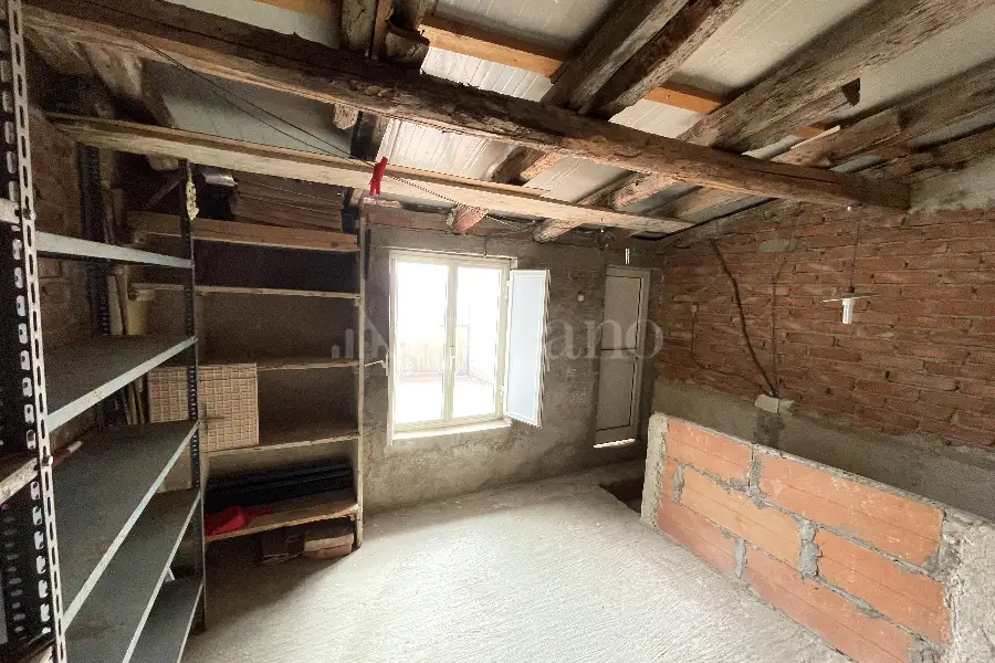 Casa Indipendente in vendita di 81 mq a €44.000 (rif. 3/2026)