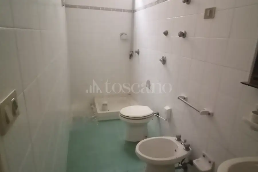 Casa in affitto di 267 mq a €1.350 (rif. 22/2026)