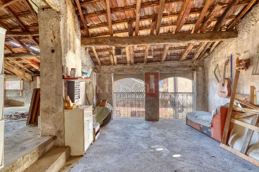 Casa in vendita di 140 mq a €102.000 (rif. 136/2026)