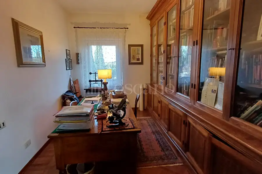Villa Plurifamiliare in vendita di 800 mq a €1.390.000 (rif. 26/2024)