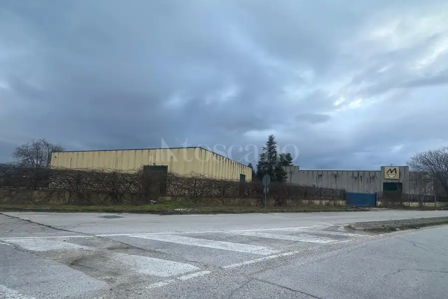 Capannone in affitto di 2.300 mq trattativa riservata (rif. 9/2026)