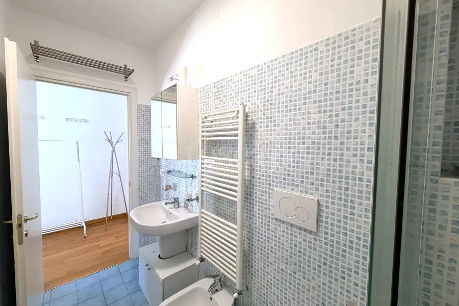Casa in affitto di 65 mq a €1.300 (rif. 44/2026)