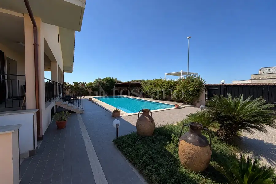 Villa in vendita di 150 mq a €675.000 (rif. 86/2026)