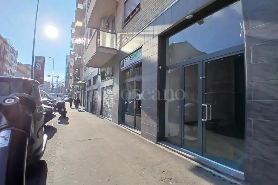 Negozio in affitto di 50 mq a €1.500 (rif. 5/2026)