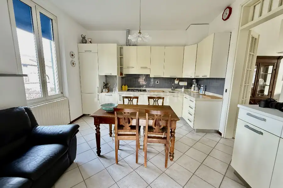 Villa Bifamiliare in vendita di 120 mq a €260.000 (rif. 60/2025)