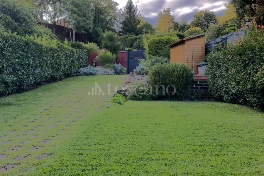 Villa Plurifamiliare in vendita di 130 mq a €370.000 (rif. 1/2026)