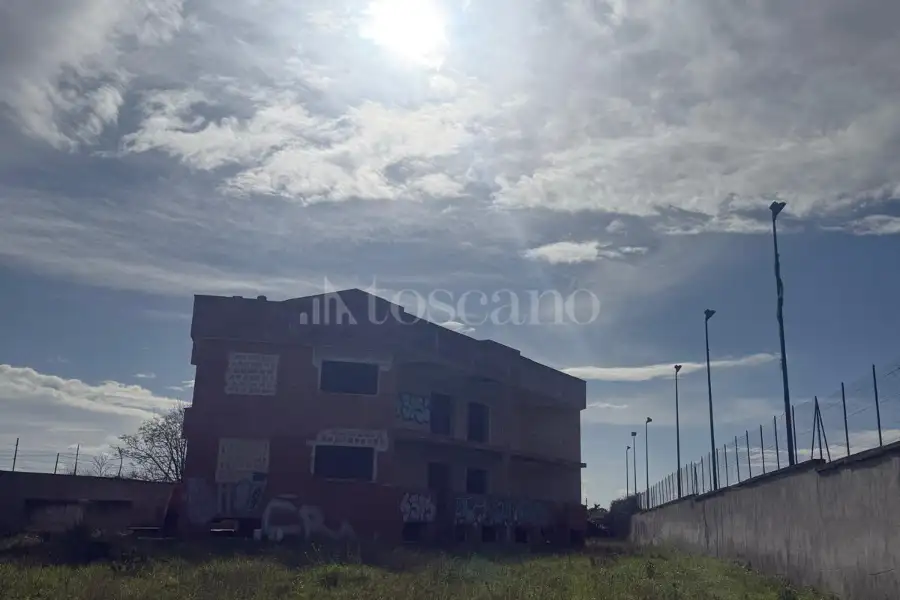 Edificabile Residenziali in vendita di 1.000 mq a €1.800.000 (rif. 1/2026)