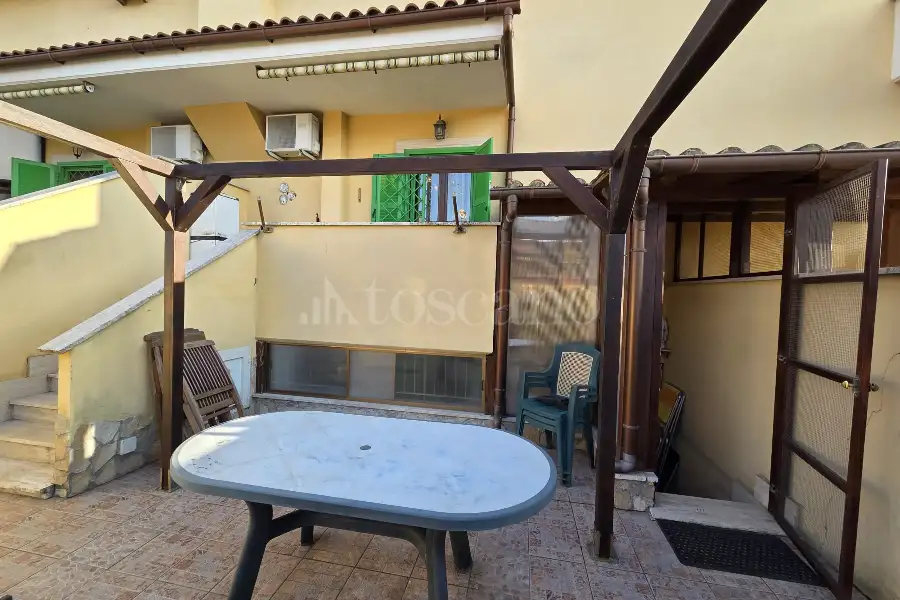 Villino a Schiera in vendita di 140 mq a €258.000 (rif. 8/2026)