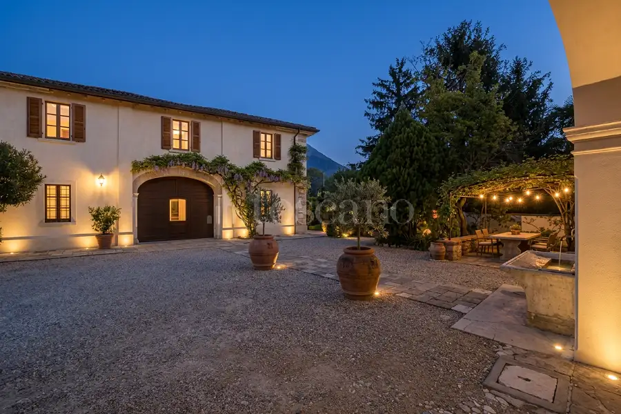 Casale in vendita di 1.300 mq a €560.000 (rif. 65/2023)