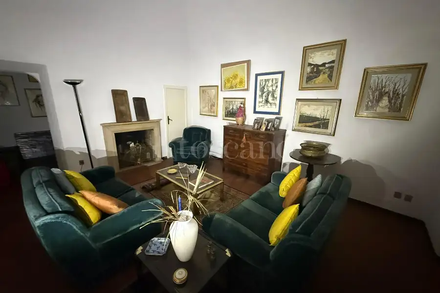 Casa in vendita di 210 mq a €179.000 (rif. 25/2026)