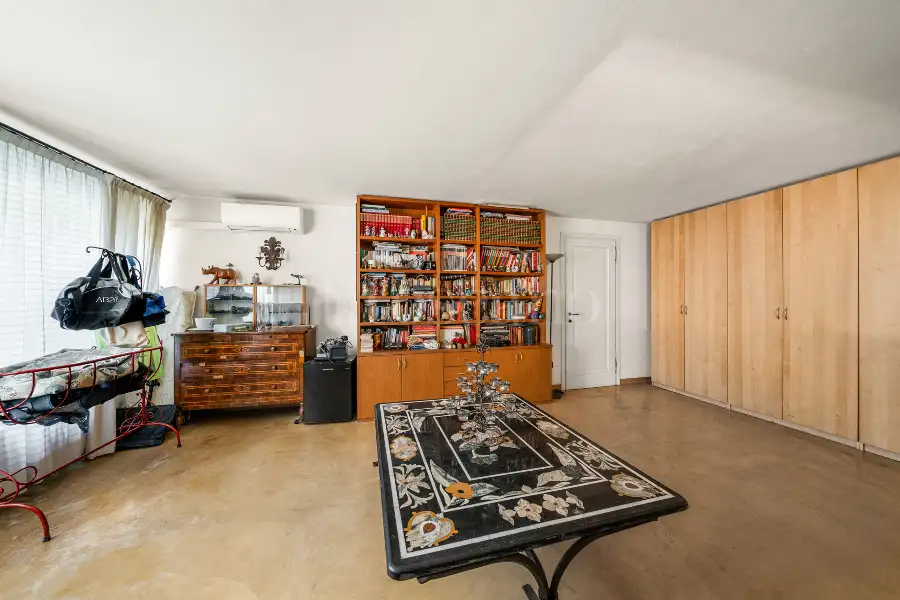 Villa Bifamiliare in vendita di 250 mq a €665.000 (rif. 50/2025)