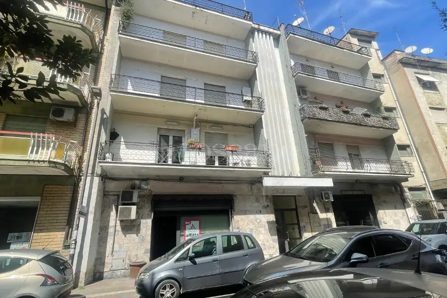 Negozio in affitto di 56 mq a €600 (rif. 13/2026)