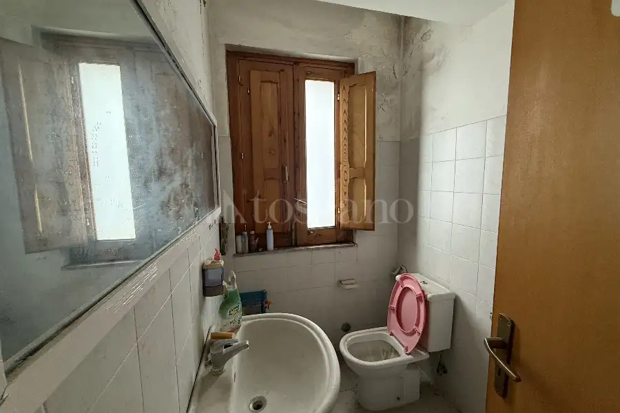 Casa Indipendente in vendita di 417 mq a €365.000 (rif. 208/2024)
