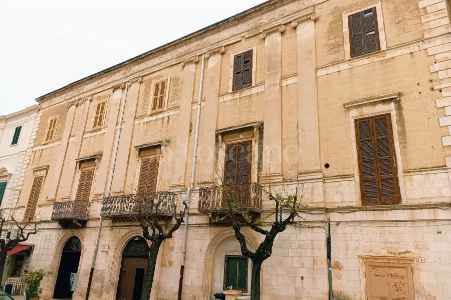 Casale in vendita di 340 mq a €360.000 (rif. 12/2024)