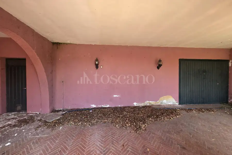 Villa in vendita di 200 mq a €780.000 (rif. 38/2026)