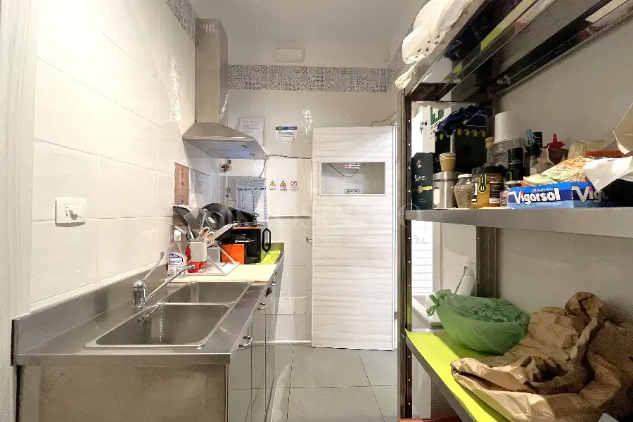 Negozio in vendita di 32 mq a €59.000 (rif. 32/2025)