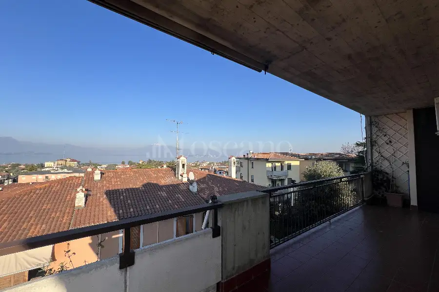 Villa Bifamiliare in vendita di 315 mq a €1.200.000 (rif. 7/2026)