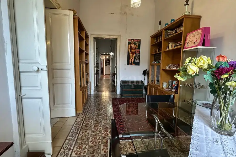 Casa Indipendente in vendita di 240 mq a €598.000 (rif. 44/2026)