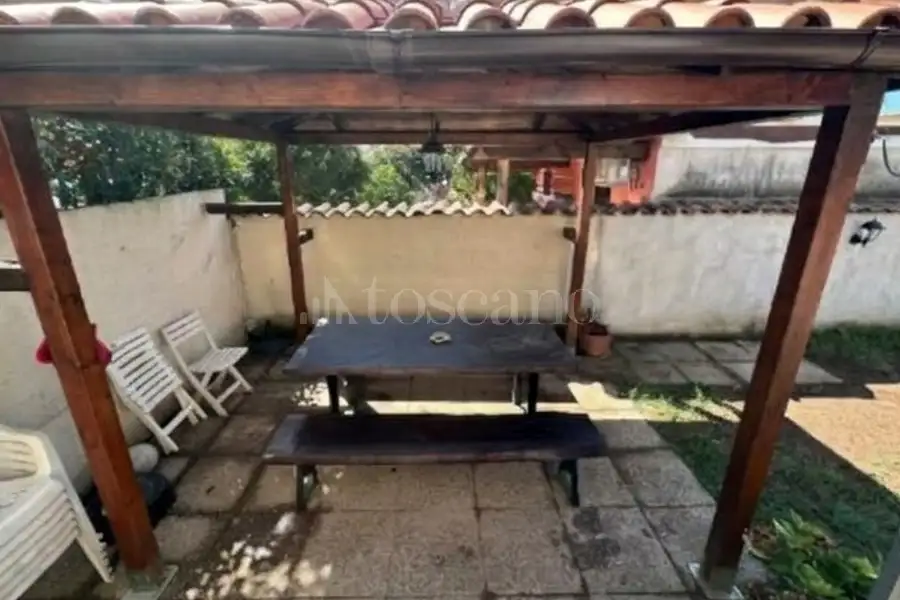 Villa Plurifamiliare in vendita di 140 mq a €285.000 (rif. 56/2026)
