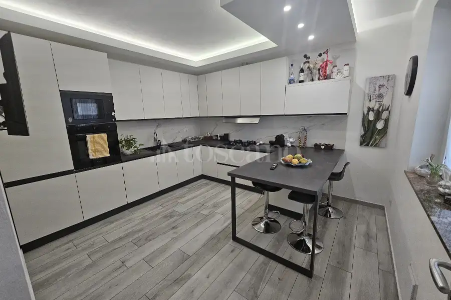 Casa in vendita di 95 mq a €295.000 (rif. 21/2026)