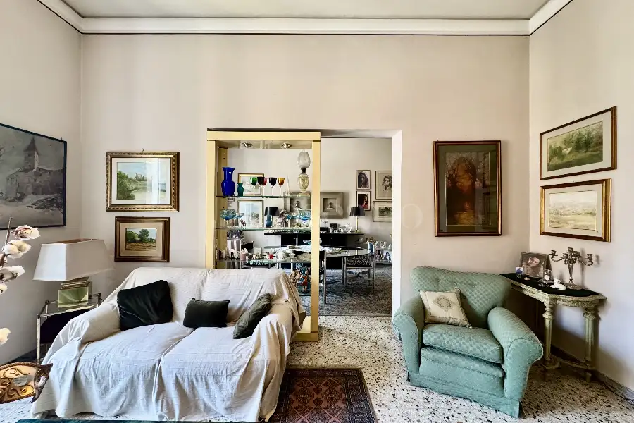 Casa in vendita di 219 mq a €445.000 (rif. 170/2025)
