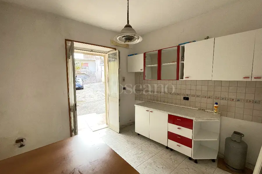 Casa Indipendente in vendita di 81 mq a €44.000 (rif. 3/2026)