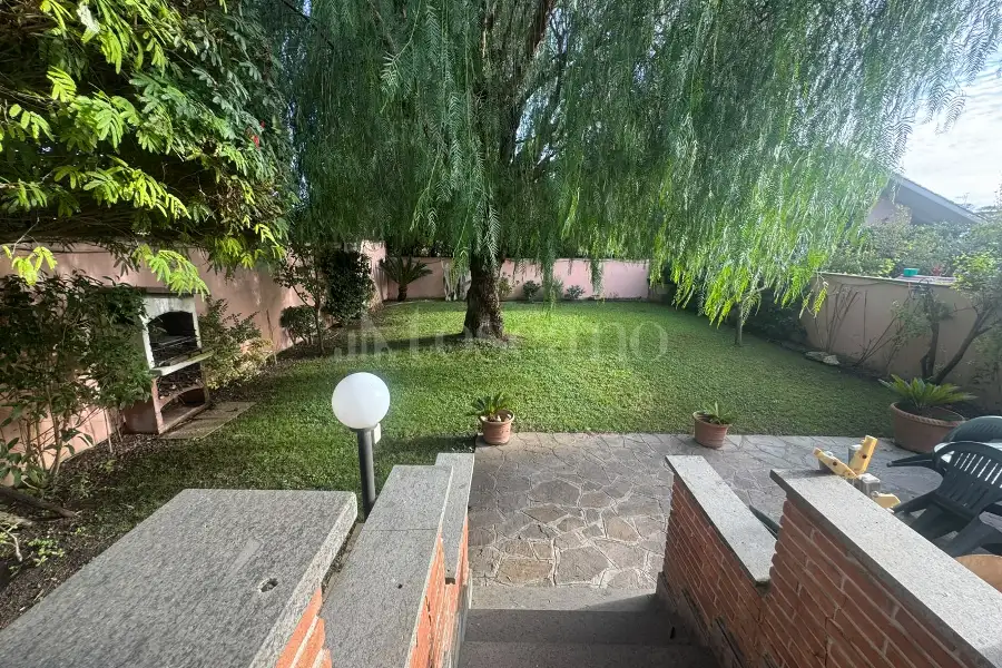 Villa in vendita di 240 mq a €615.000 (rif. 58/2026)