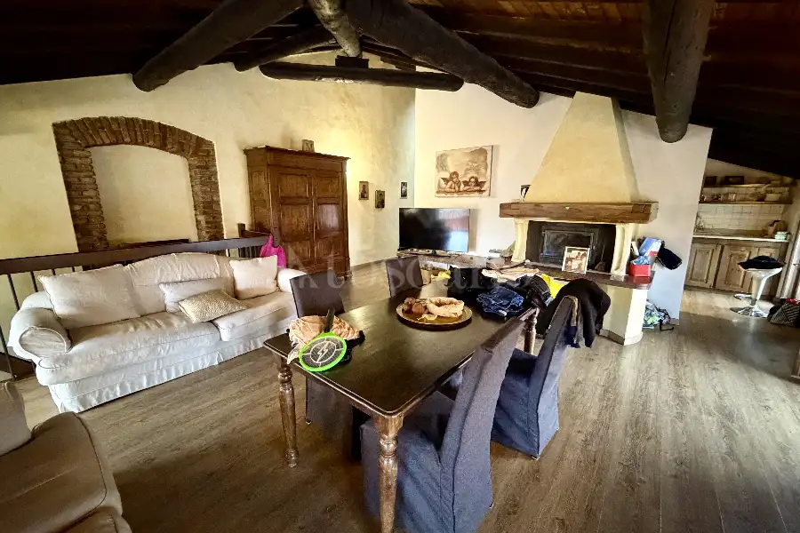 Casa in vendita di 160 mq a €335.000 (rif. 4/2026)