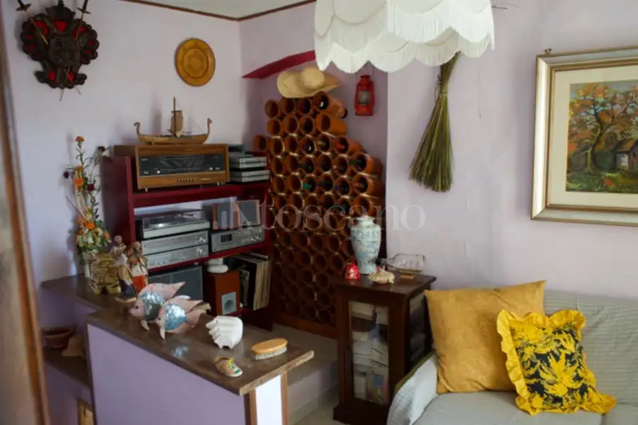 Casa in vendita di 149 mq a €49.000 (rif. 17/2023)