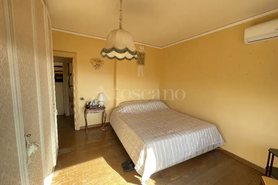 Villa in vendita di 500 mq a €1.500.000 (rif. 45/2025)