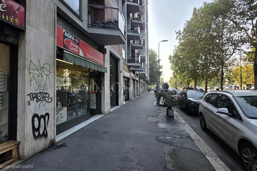 Negozio in vendita di 45 mq a €229.000 (rif. 17/2026)