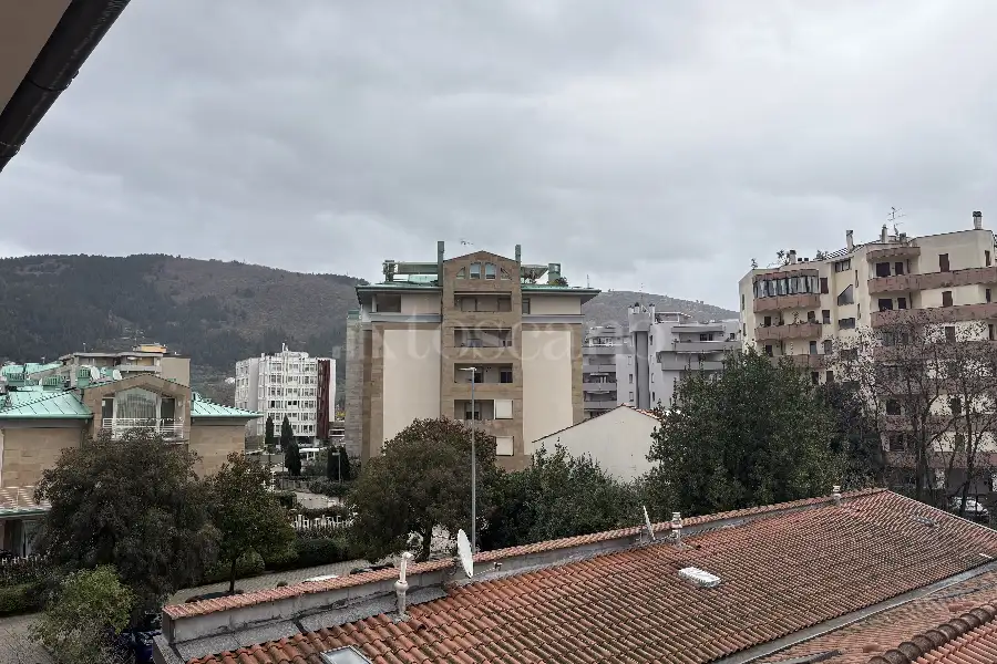 Stabile Uso Ufficio in vendita di 470 mq a €620.000 (rif. 62/2025)