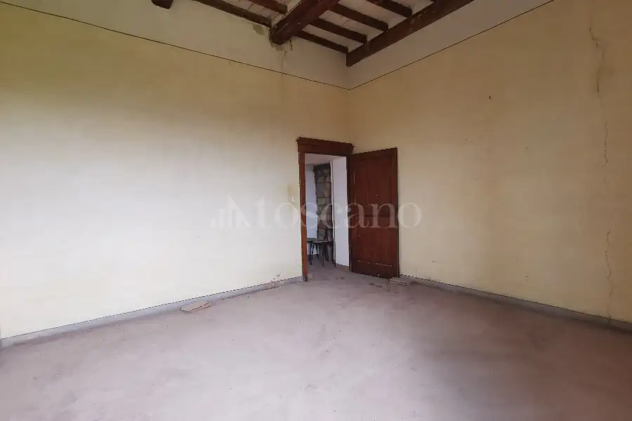 Casale in vendita di 1.200 mq a €470.000 (rif. 35/2023)
