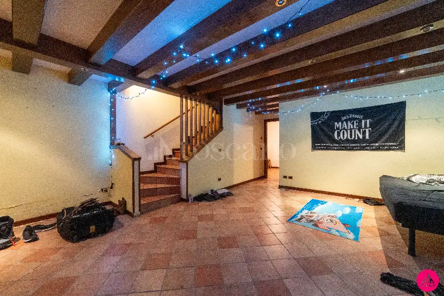 Villino a Schiera in vendita di 192 mq a €365.000 (rif. 174/2025)