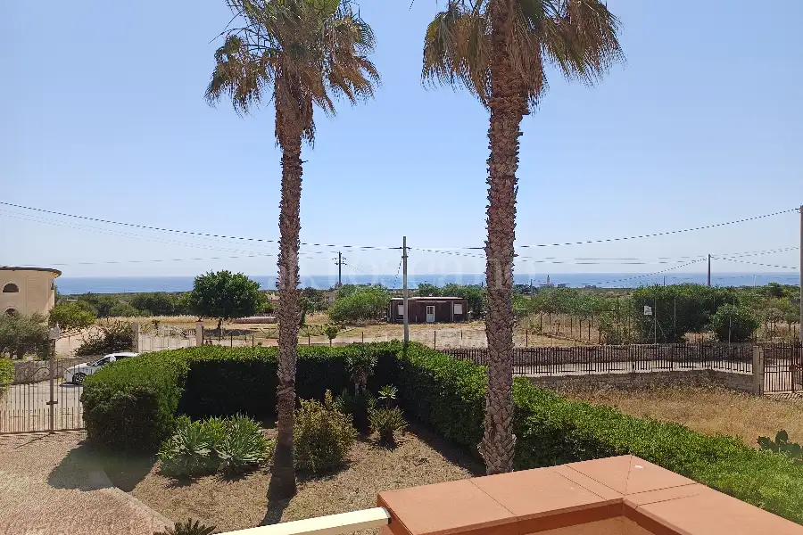 Villa in vendita di 470 mq a €698.000 (rif. 76/2026)