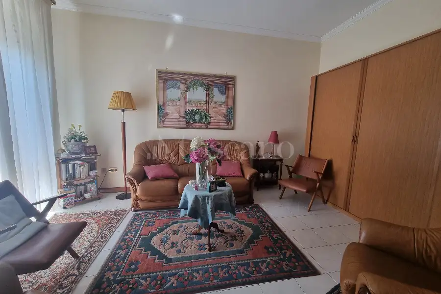 Casa in affitto di 45 mq a €850 (rif. 2/2026)