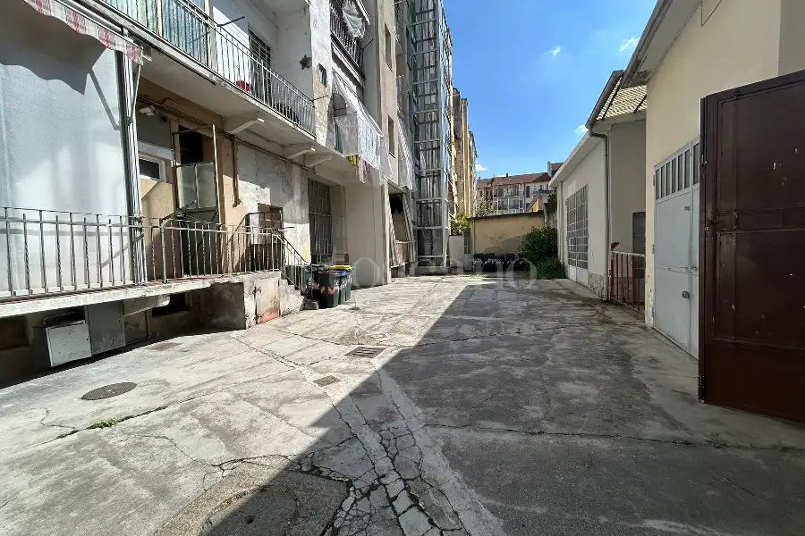 Box in vendita di 13 mq a €28.000 (rif. 17/2026)