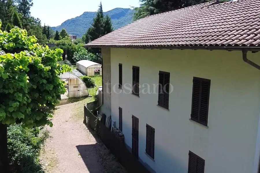 Casa Indipendente in vendita di 220 mq a €245.000 (rif. 60/2026)