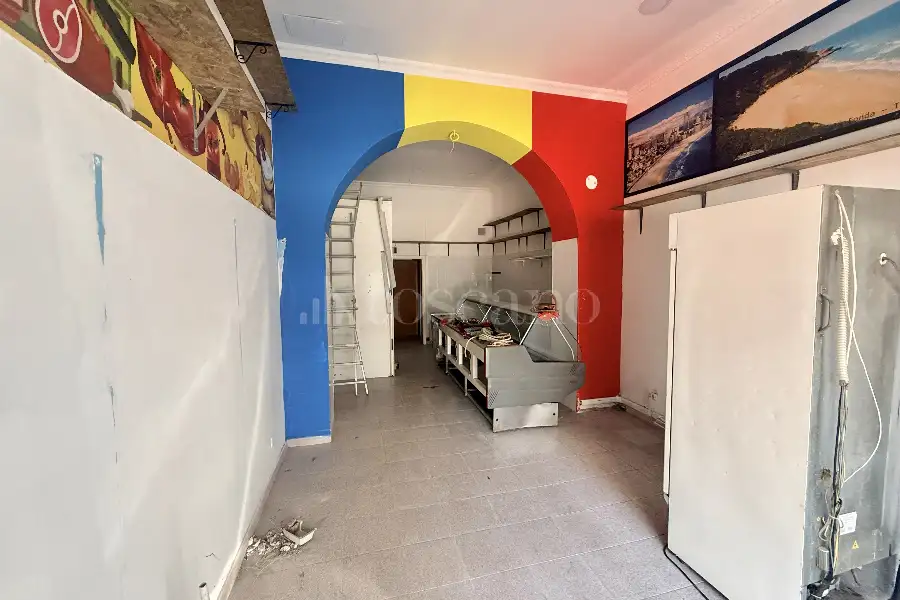 Negozio in vendita di 65 mq a €105.000 (rif. 51/2026)