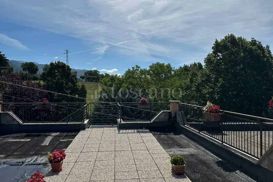 Negozio in vendita di 600 mq a €750.000 (rif. 17/2025)