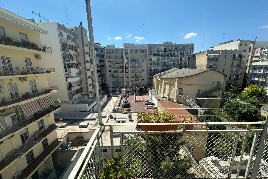 Casa in vendita di 285 mq a €680.000 (rif. 35/2026)
