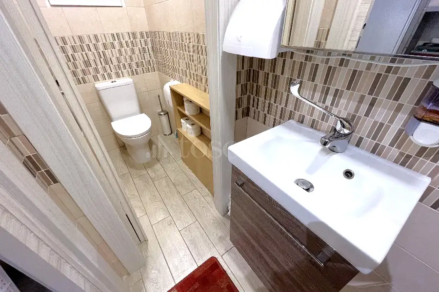 Negozio in vendita di 32 mq a €59.000 (rif. 32/2025)