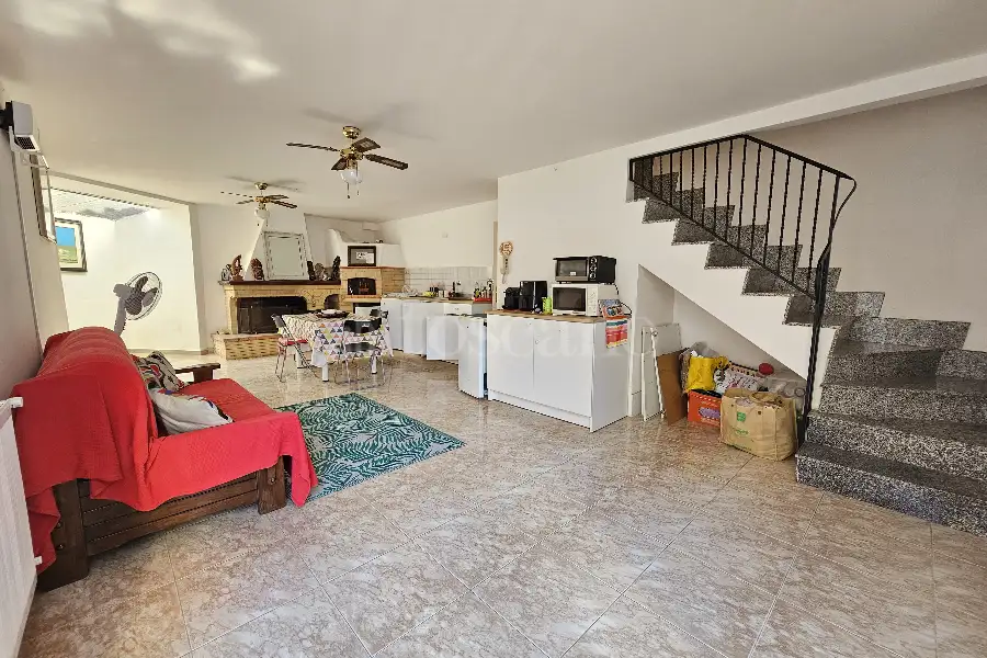 Villa Plurifamiliare in vendita di 160 mq a €219.000 (rif. 62/2025)